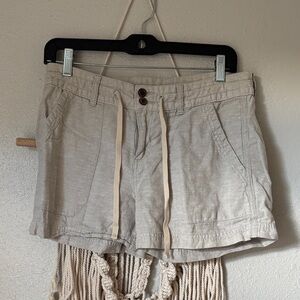 Patagonia size 4 women’s shorts